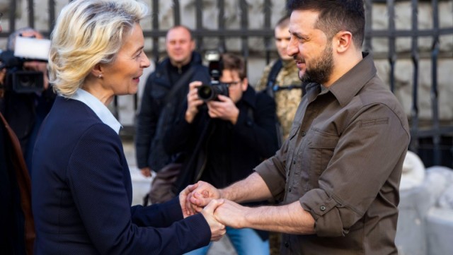 Ursula von der Leyen este din nou la Kiev
