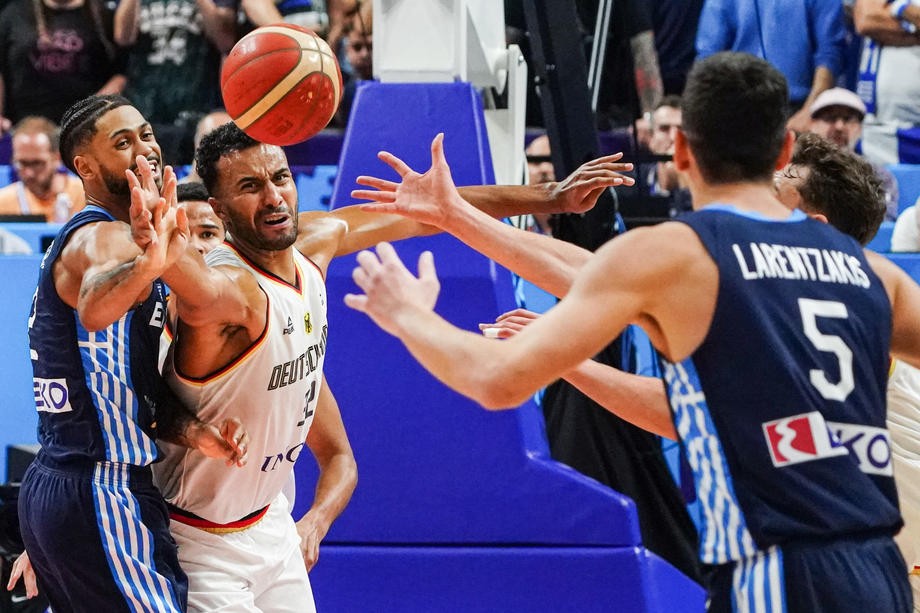 Μπάσκετ ανδρών: Η Ελλάδα αποκλείστηκε από τη Γερμανία στα προημιτελικά του Ευρωπαϊκού Πρωταθλήματος