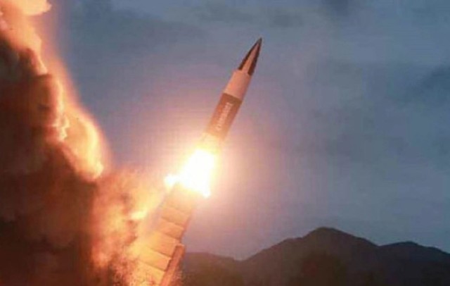 Rusia a simulat o lovitură nucleară masivă. Exercițiul militar a fost ordonat de Vladimir Putin