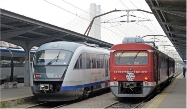 Oameni leșinați în trenul Mangalia - București, din cauza căldurii sufocante