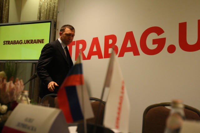 Top constructori autostrăzi: Strabag, UMB și Porr au avut cele mai mari progrese în august