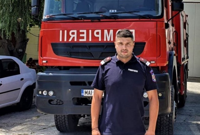 Un militar ISU și prietena lui au acordat primul ajutor la un accident rutier grav cu bebelușul în brațe
