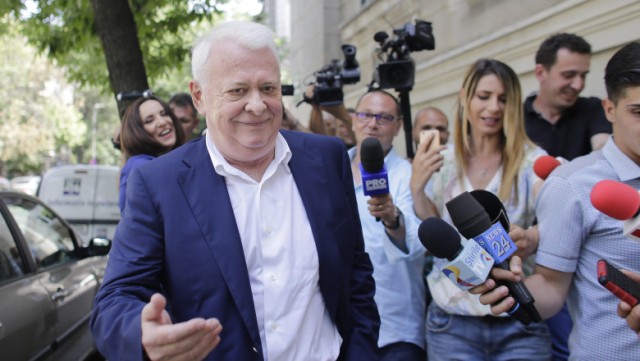 Viorel Hrebenciuc iese mai repede din închisoare