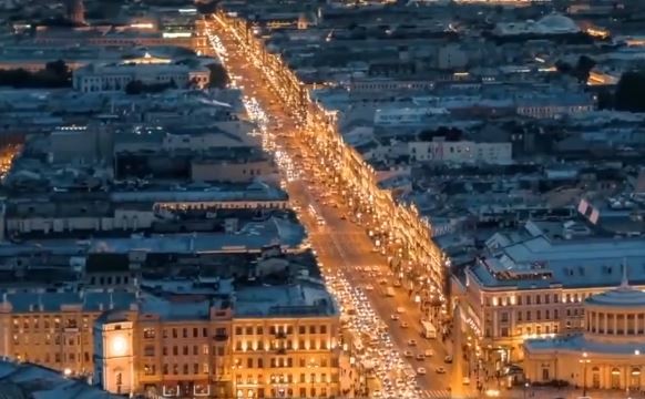 Un clip promovat de ruși îi îndeamnă pe occidentali să se mute în Rusia. Video