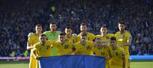 100 de refugiaţi ucraineni au primit bilete gratuite la meciul dintre Ucraina şi Ţara Galilor
