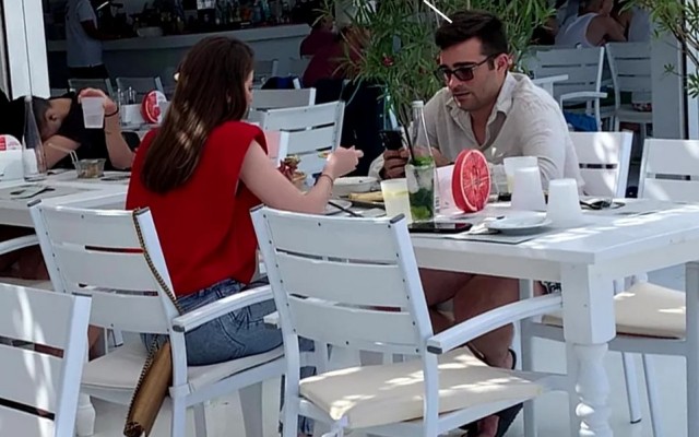 Cine este iubita lui Răducu Mazăre! Cei doi au luat masa într-un local din Constanța