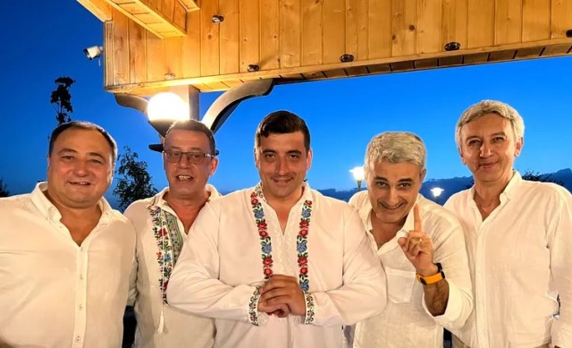 Turcescu plătește 'scump' participarea la nunta lui George Simion