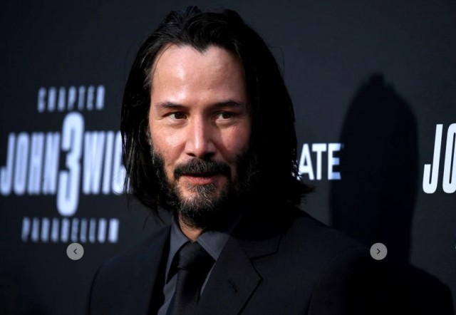 Keanu Reeves, mai fericit ca niciodată! Prima apariție cu iubita pe covorul roșu, după 3 ani