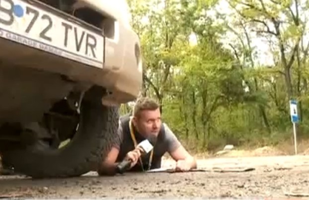 Echipa TVR, prinsă într-un schimb de focuri în Ucraina. Video
