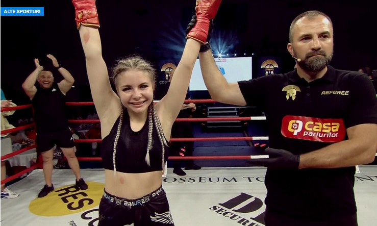 Iubita lui Ștefan Baiaram este o ”fiară” în ring! Cristina Răduț a învins-o pe Andra Dura la decizie