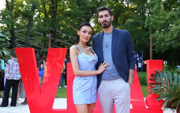 George Burcea despre căsătoria cu iubita lui, Viviana Sposub George Burcea despre căsătoria cu iubita lui, Viviana Sposub