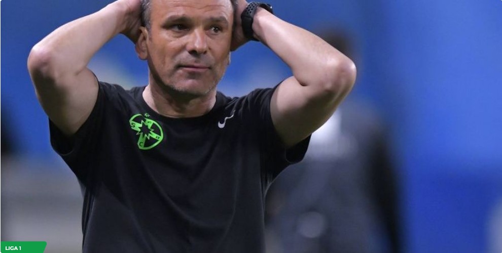 Toni Petrea rămâne la FCSB, însă va avea un salariu mai mic Toni Petrea rămâne la FCSB, însă va avea un salariu mai mic