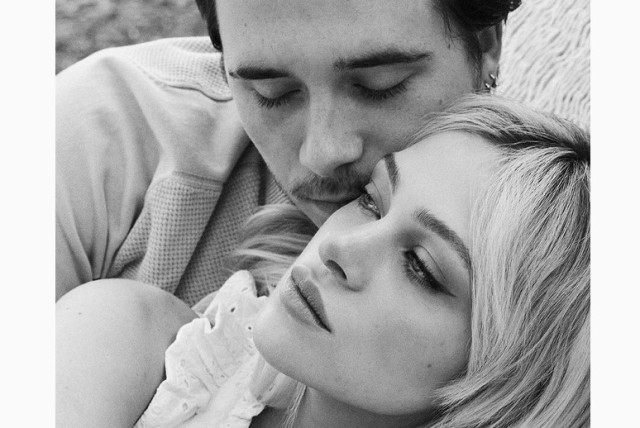 Brooklyn Beckham și Nicola Peltz, pasiune la cote maxime, în locuri publice