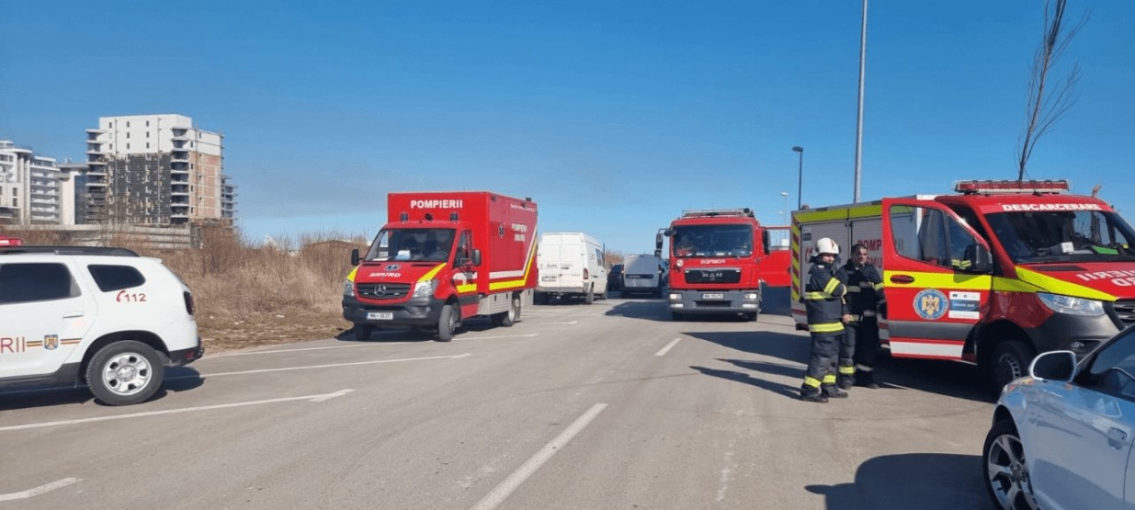 Incendiu la anexa unui hotel din Olimp