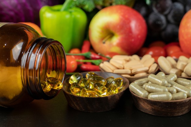 Avertisment: Suplimentele alimentare sunt inutile pentru majoritatea oamenilor