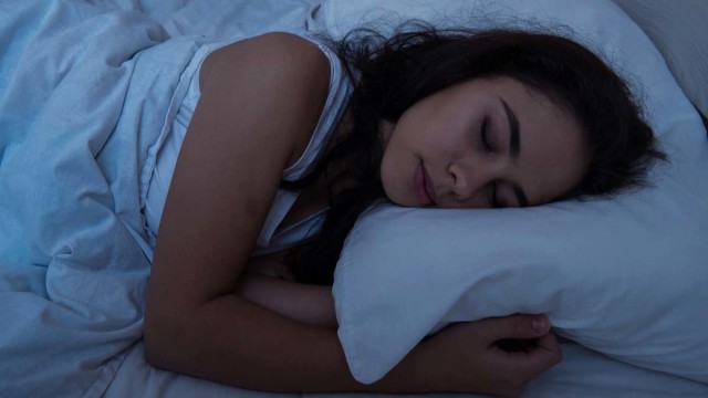 Somn odihnitor în nopțile toride de vară: 12 trucuri