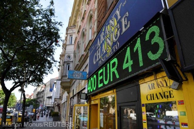 Încetinirea creşterii economiei în Europa Centrală şi de Est afectează evoluţiile bursiere şi valutare