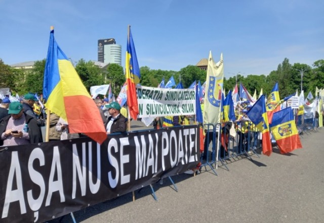 Militarii disponibilizați, noi proteste împotriva Guvernului și a aplicării în mod abuziv a legilor