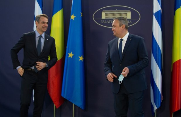 Nicolae Ciucă a discutat cu premierul grec despre aderarea României la Schengen