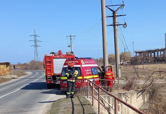 Accident rutier grav între 2 camioane, pe DN22