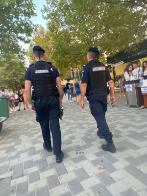 Jandarmii constănțeni asigură măsurile de ordine publică și în acest weekend