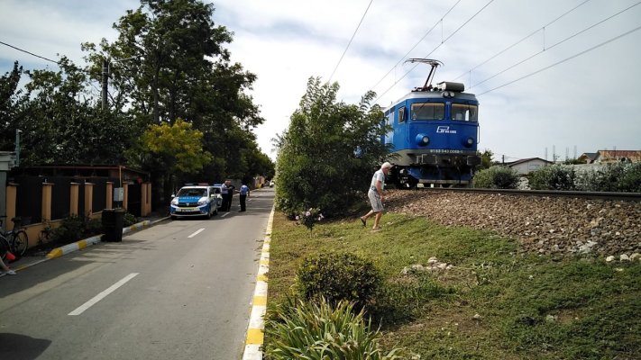Bărbat lovit de tren, în Valu lui Traian! Video