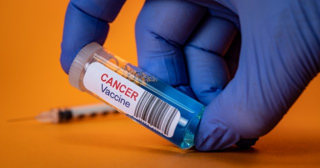 Un vaccin anti-cancer, dezvoltat de cercetătorii italieni