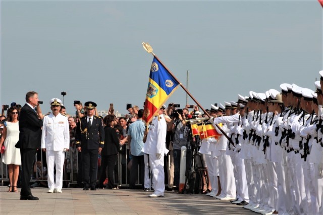 Preşedintele Klaus Iohannis participă, luni, la festivităţile de Ziua Marinei