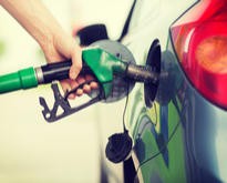 Consiliul Concurenței publică prețurile pe litru la carburanți practicate de marile lanțuri de benzinării