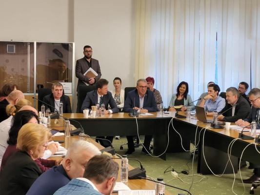 Proiectul noului stadion, în linie dreaptă