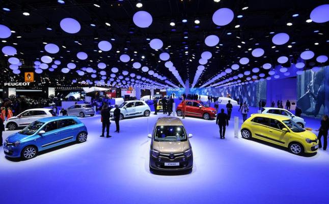 Renault invită băncile să facă oferte pentru listarea diviziei sale de vehicule electrice
