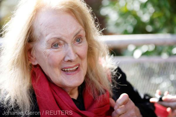 Laureata premiului pentru literatură, Annie Ernaux: O „mare onoare“, dar şi o „mare responsabilitate“