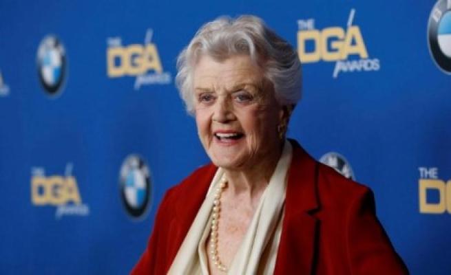 Vedetele din 'Glass Onion: A Knives Out Mystery' i-au adus un omagiu regretatei Angela Lansbury