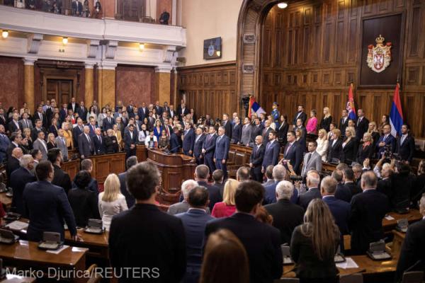 Serbia: Parlamentul a votat un nou guvern 