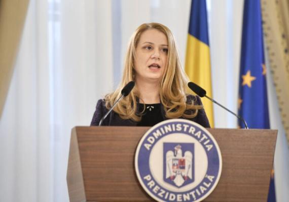 Fiecare elev va primi între 1.000 și 3.000 de lei de la Guvern