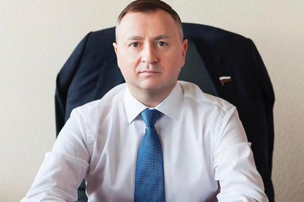 Încă o moarte suspectă la Moscova! Un deputat rus a decedat subit, la doar 47 de ani