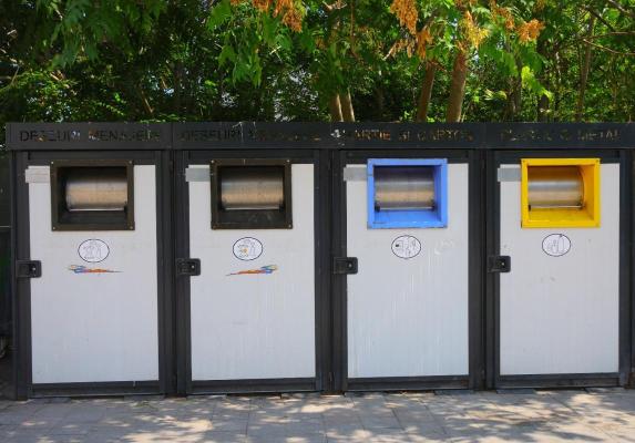 De luni, 10 octombrie 2022, colectarea deșeurilor se va face pe timpul nopții!   