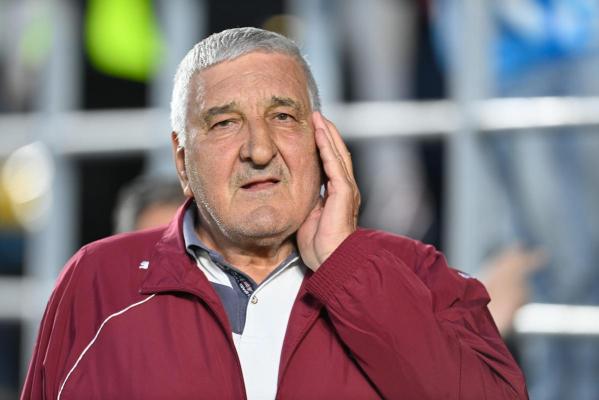 Rică Răducanu i-a făcut praf pe jucătorii Rapidului după înfrângerea cu Voluntari: „Varză!” 