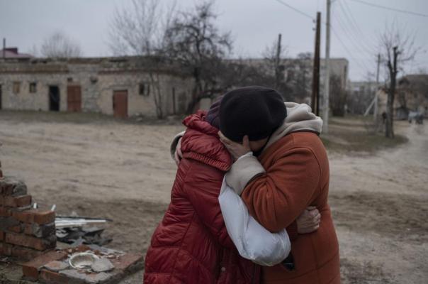 Un preot rus le recomandă mamelor cărora le-au murit copiii în război să facă alți copii