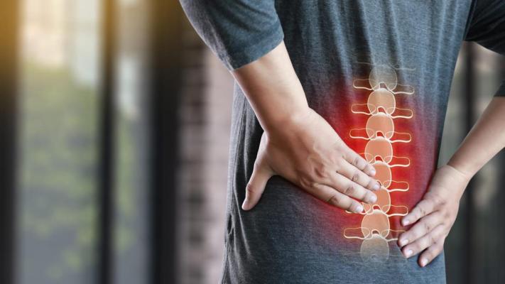 Afectarea coloanei vertebrale la pacienţii cu spondilită anchilozantă