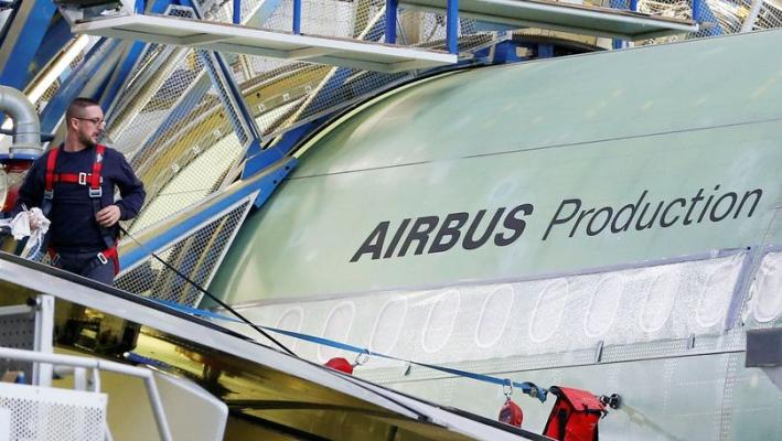 Angajaţi Airbus vor primi bonusuri pentru a face faţă inflaţiei
