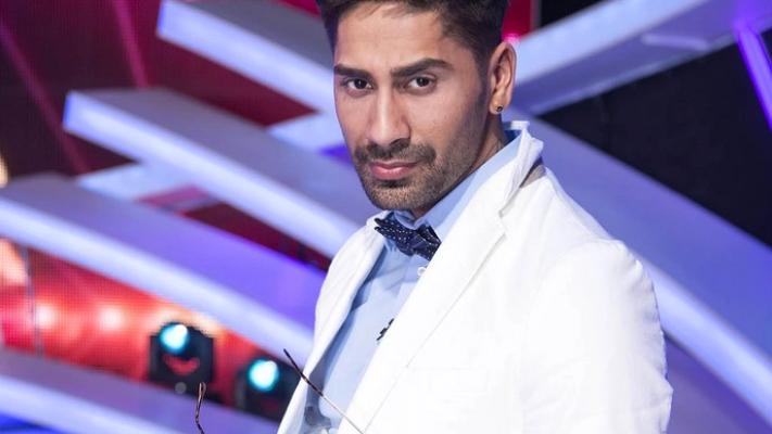 Connect-R lansează o nouă piesă. Melodia „Acasă“ e inspirată din propria sa viață
