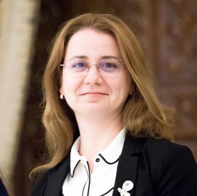 USR pune ‘tunurile’ pe ministrul Educației: ‘Eșecurile Ligiei Deca la primele două luni de mandat’