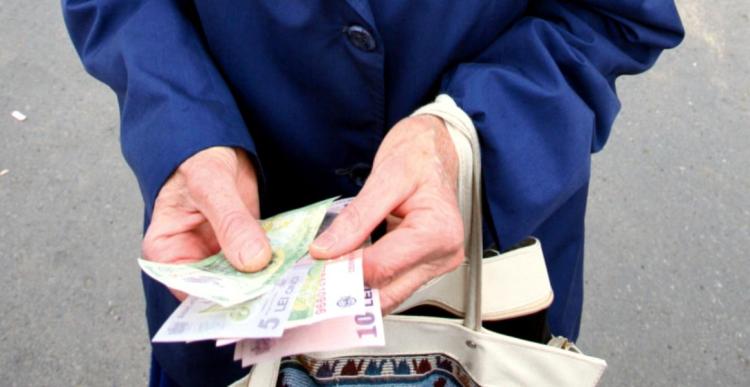 Casa Națională de Pensii: Unu din patru pensionari români trăiește lunar din indemnizația minimă