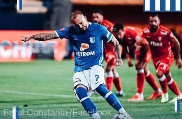 Fotbal: Farul îşi consolidează primul loc în Superligă, după 2-0 cu UTA