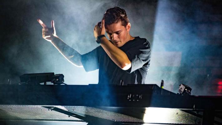 Martin Garrix a fost ales DJ-ul numărul 1 al lumii în acest an
