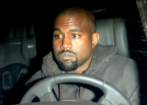 Un brand celebru ar renunța la colaborarea cu Kanye West, după scandalul de la Săptămâna Modei!