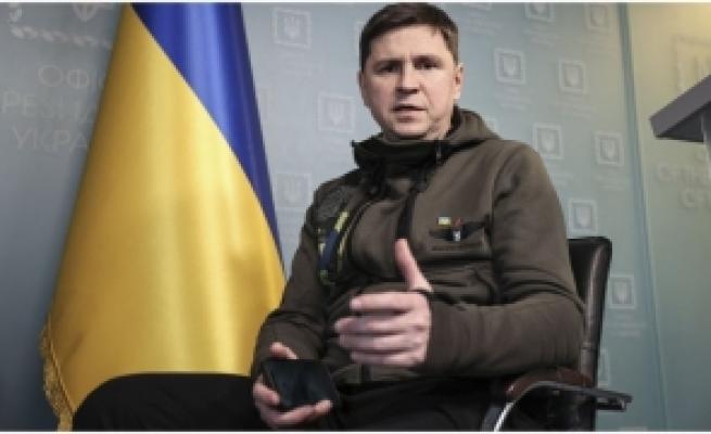 Consilierul lui Zelenski a explodat la adresa lui Elon Musk, după achiziționarea Twitter: Pasărea s-a mutat într-o cușcă nouă? 