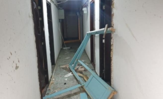 Explozie extrem de puternică într-un bloc din Sectorul 4 al Capitalei! Video
