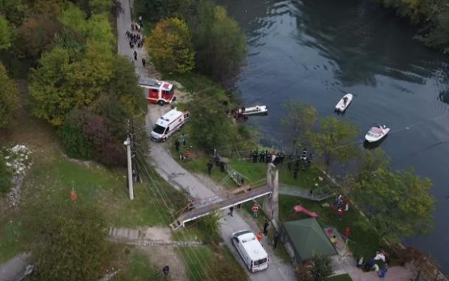 Tragedie la un pelerinaj, după prăbușirea unui pod: 2 morți și 11 spitalizați. Video